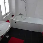 Haelmehois By Interhome Apartmán *